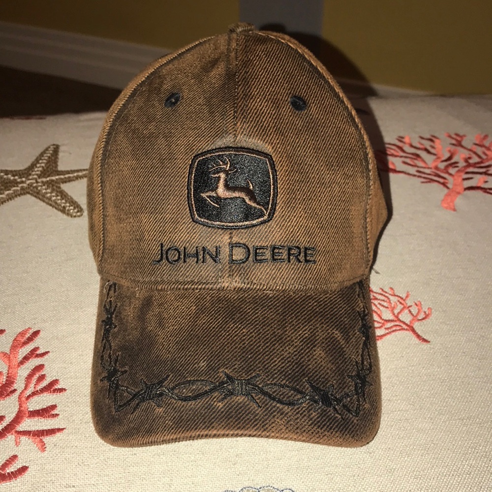 John Deere Barbwire hat